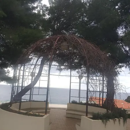 Balcony And Parking, 1min To Shop, Near *