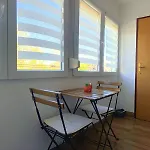 Balcony And Parking, 1min To Shop, Near * Pula